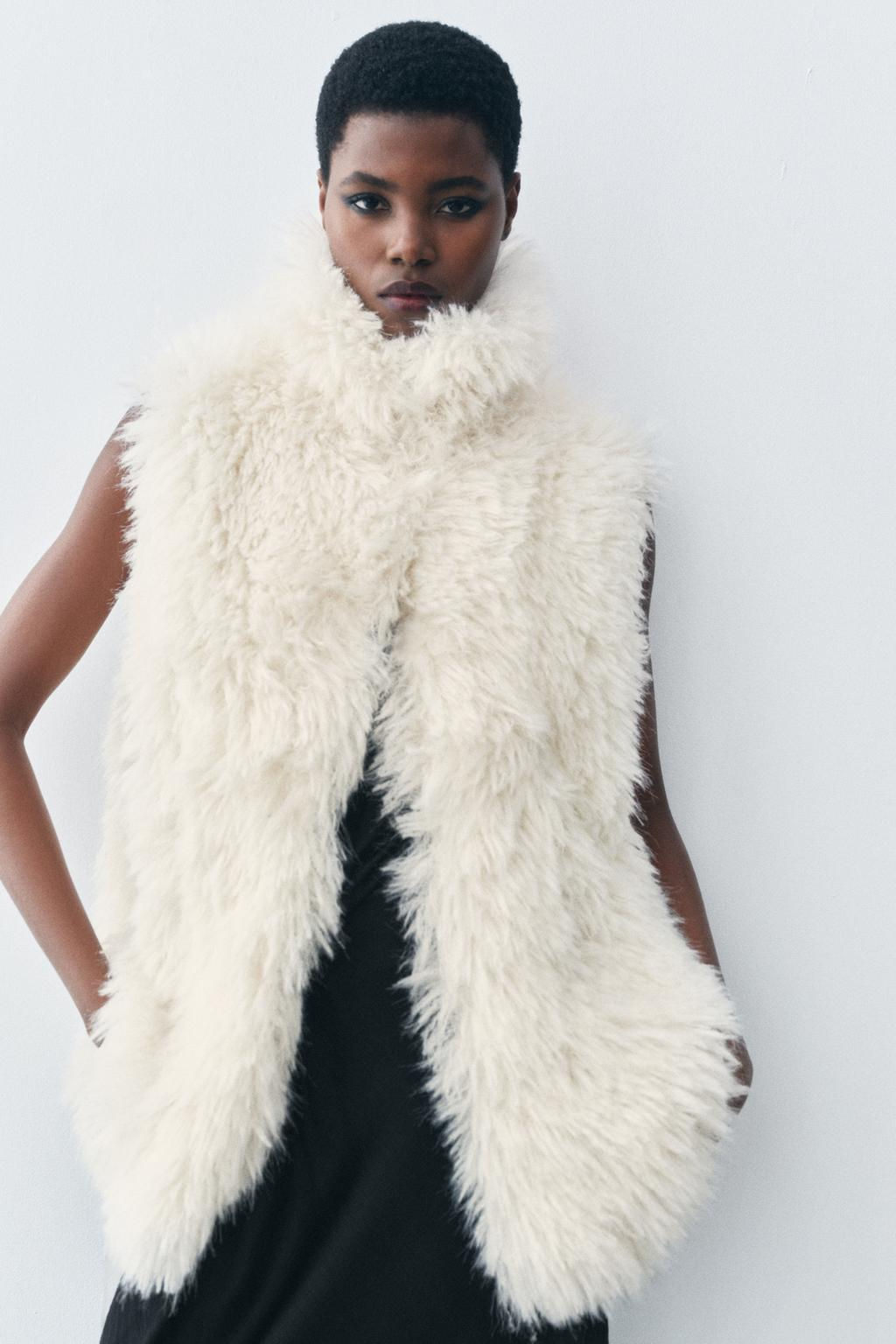 FAUX FUR WAISTCOAT ZW COLLECTION - Zara фото 3