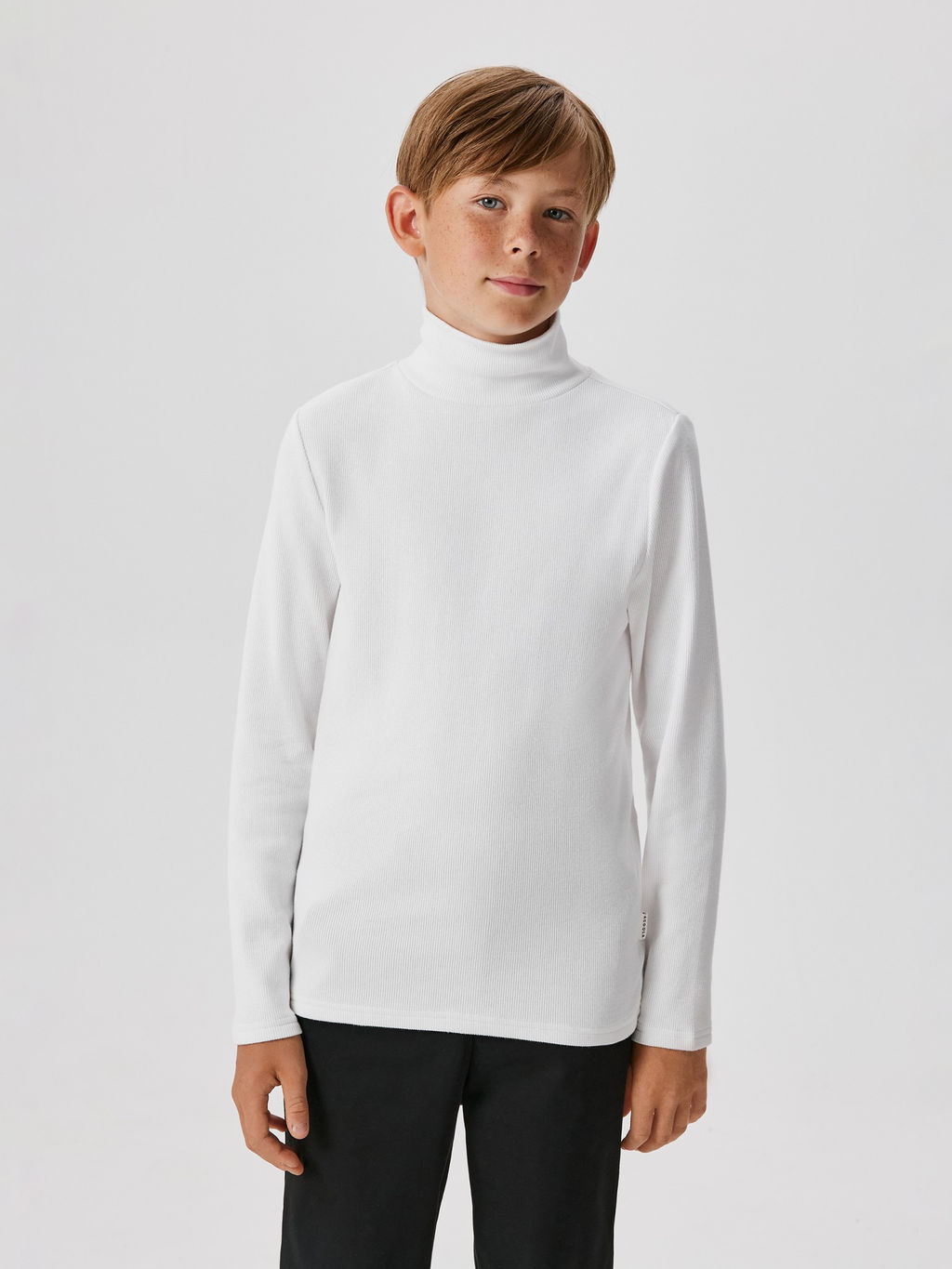 ACOOLA / Джемпер детский для мальчиков Chito белый