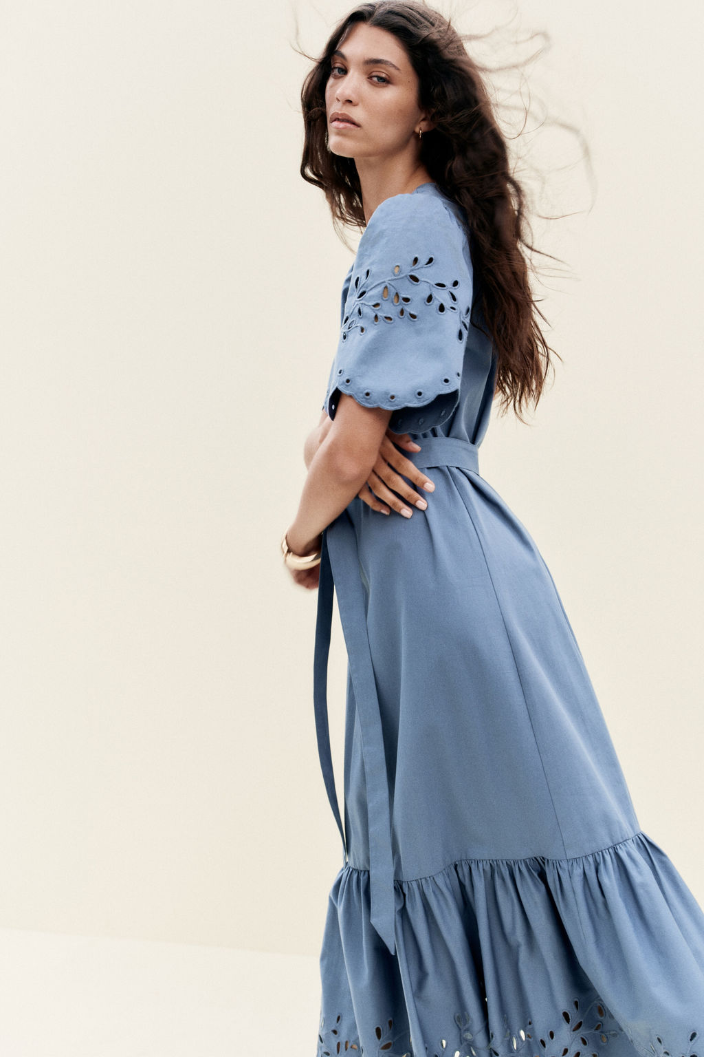 Vestido largo con bordado ingl?s - H&m фото 2