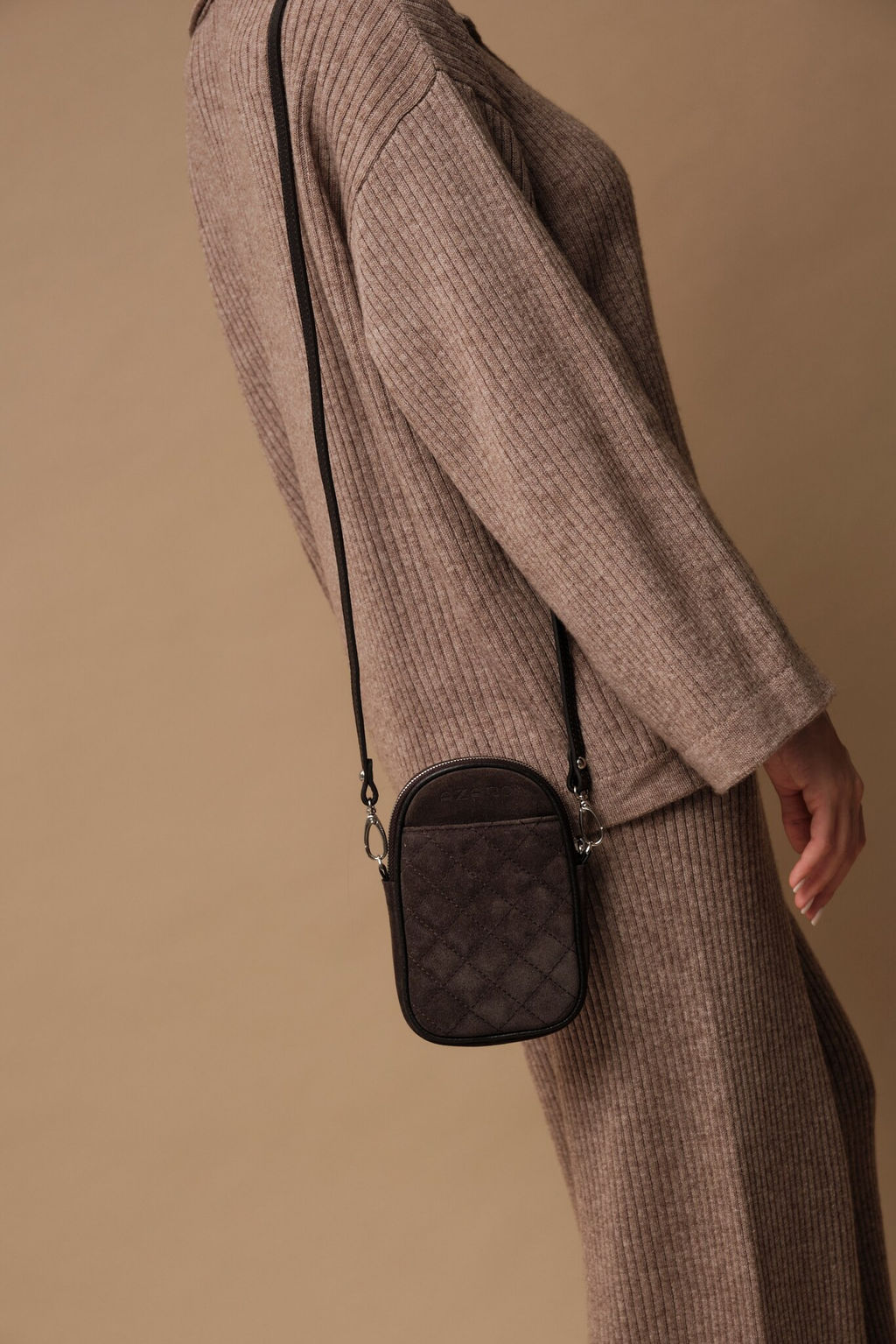 Сумка замшевая Azaro 30832 темно-коричневый