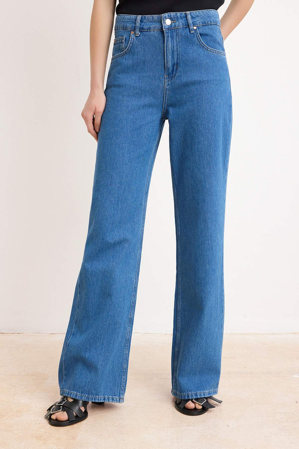 Koyu Mavi DOKUMLU Normal Bel %100 Pamuk Wide Leg Jeans TWOSS26JE00062 - Trendyolmilla фото 12