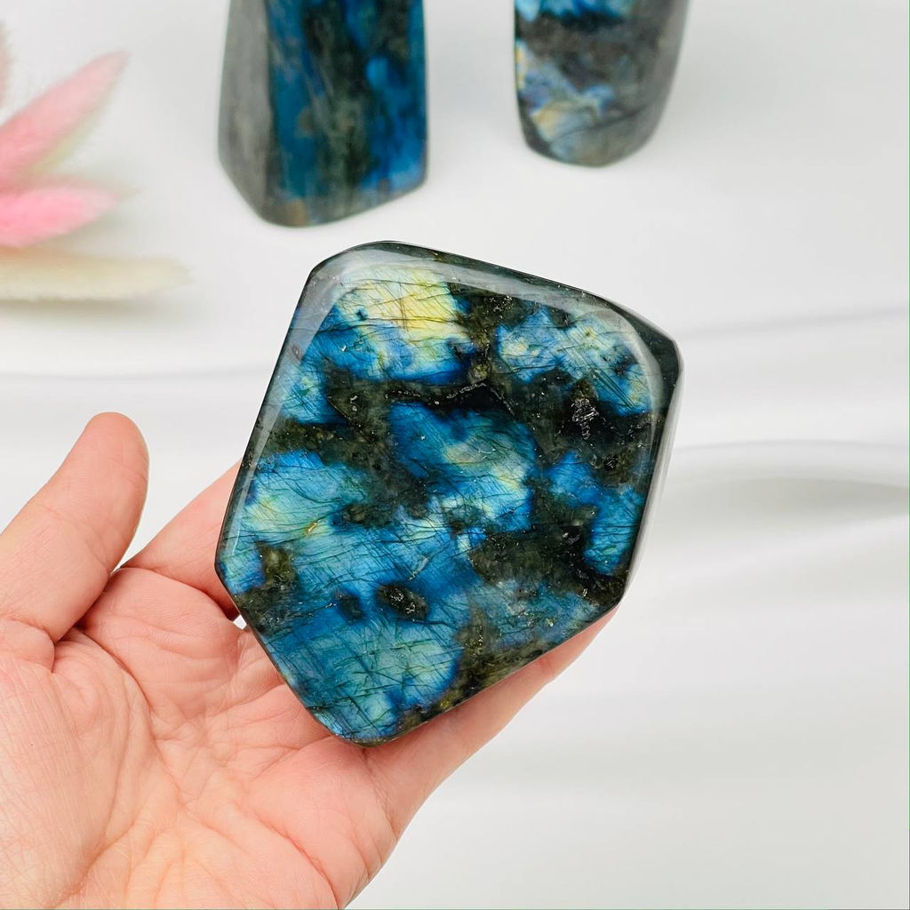 Срез (экран) из камня Лабрадор полированный в ассортименте - Радуга самоцветов фото 3