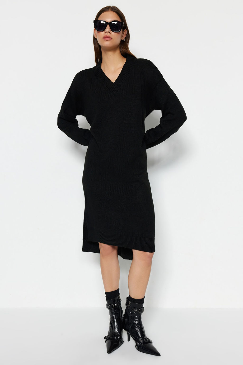 TRENDYOLMILLA Siyah Maxi Triko Genis Kal?p Elbise TWOAW23EL00642 фото 10