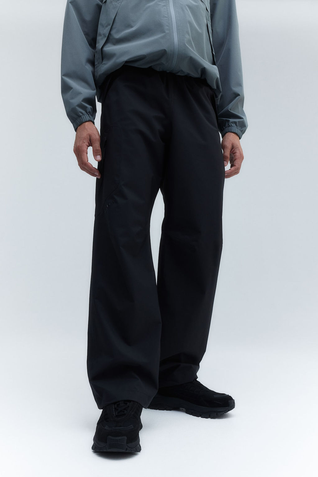 Pantalon chubasquero unisex en StormMove - H&m фото 8
