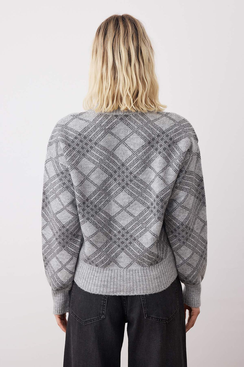 Murdum Yumusak Dokulu Baklava Desenli V Yaka Triko H?rka TWOAW26HI00229 - Trendyolmilla фото 8