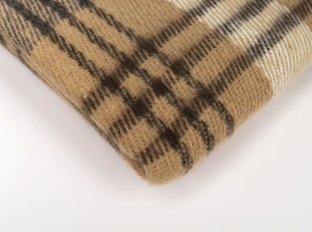 Одеяло-плед п/шерсть 30% 170*200 "Клетка" пл 500 (Россия)