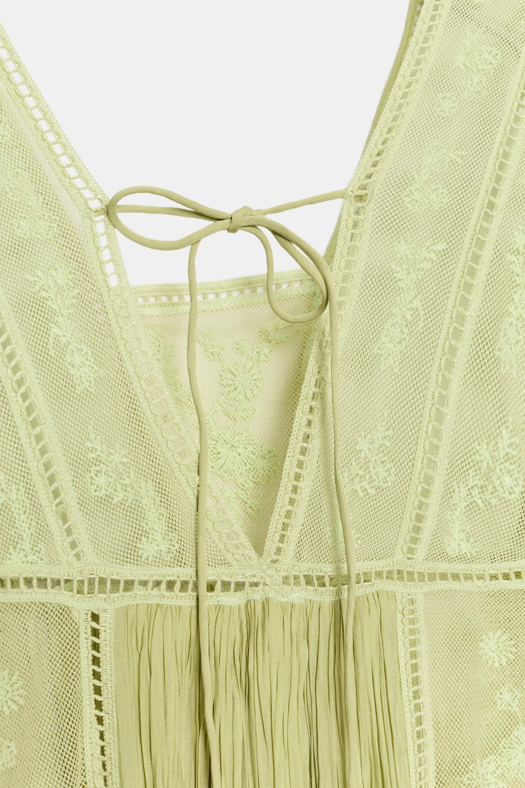 VESTIDO PLISADO BORDADOS ZW COLLECTION / Pistacho - Zara фото 6