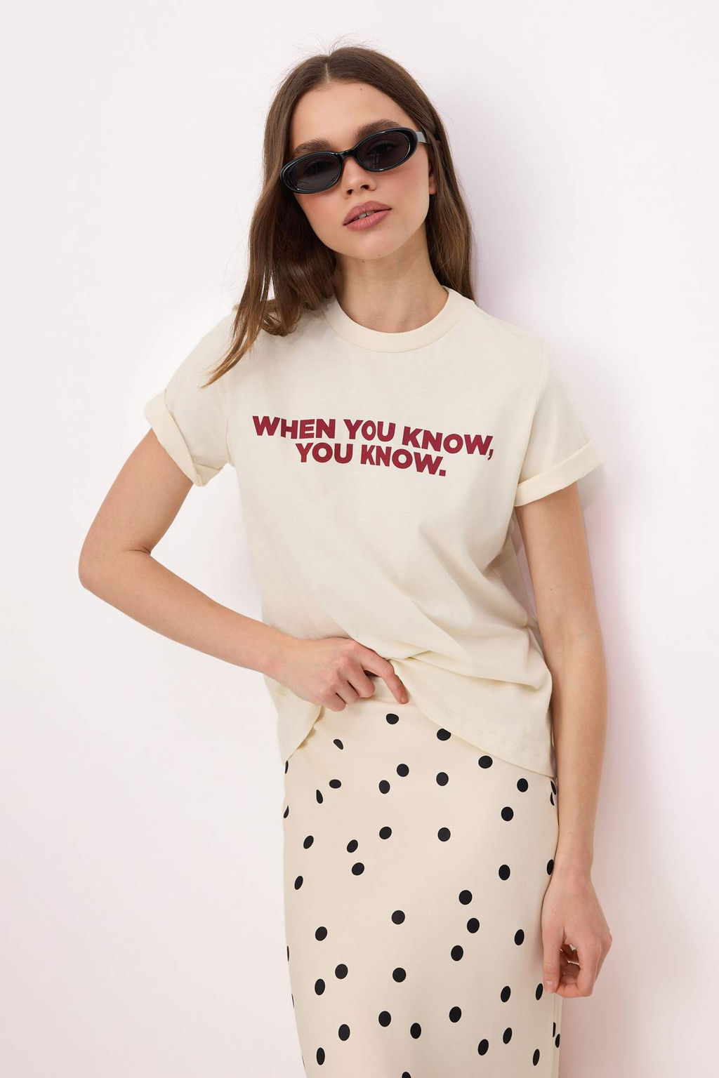 Ekru Slogan Regular/Normal Kal?p K?sa Kollu Tok %100 Pamuk Orme T-Shirt TWOSS26TS00155