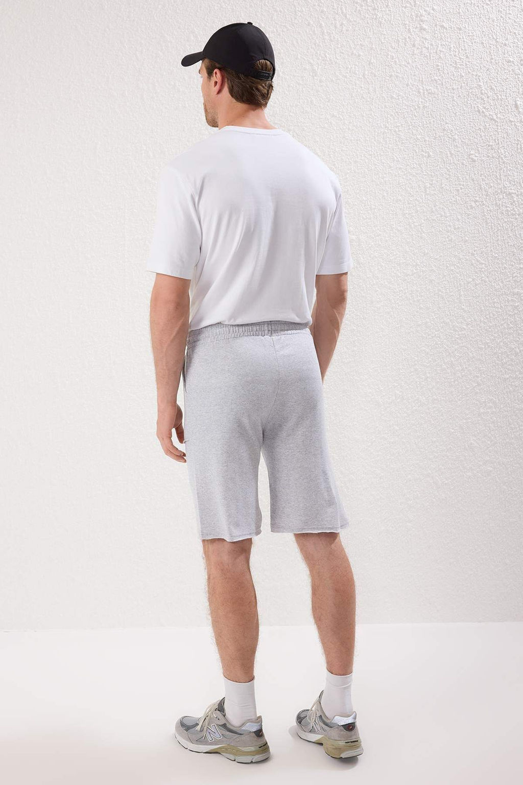 TRENDYOL MAN Gri Melanj-Siyah 2li Paket Regular/Normal Kesim Dikis Detayl? Kal?n Sort TMNSS25SR00053 - Trendyolmilla фото 6