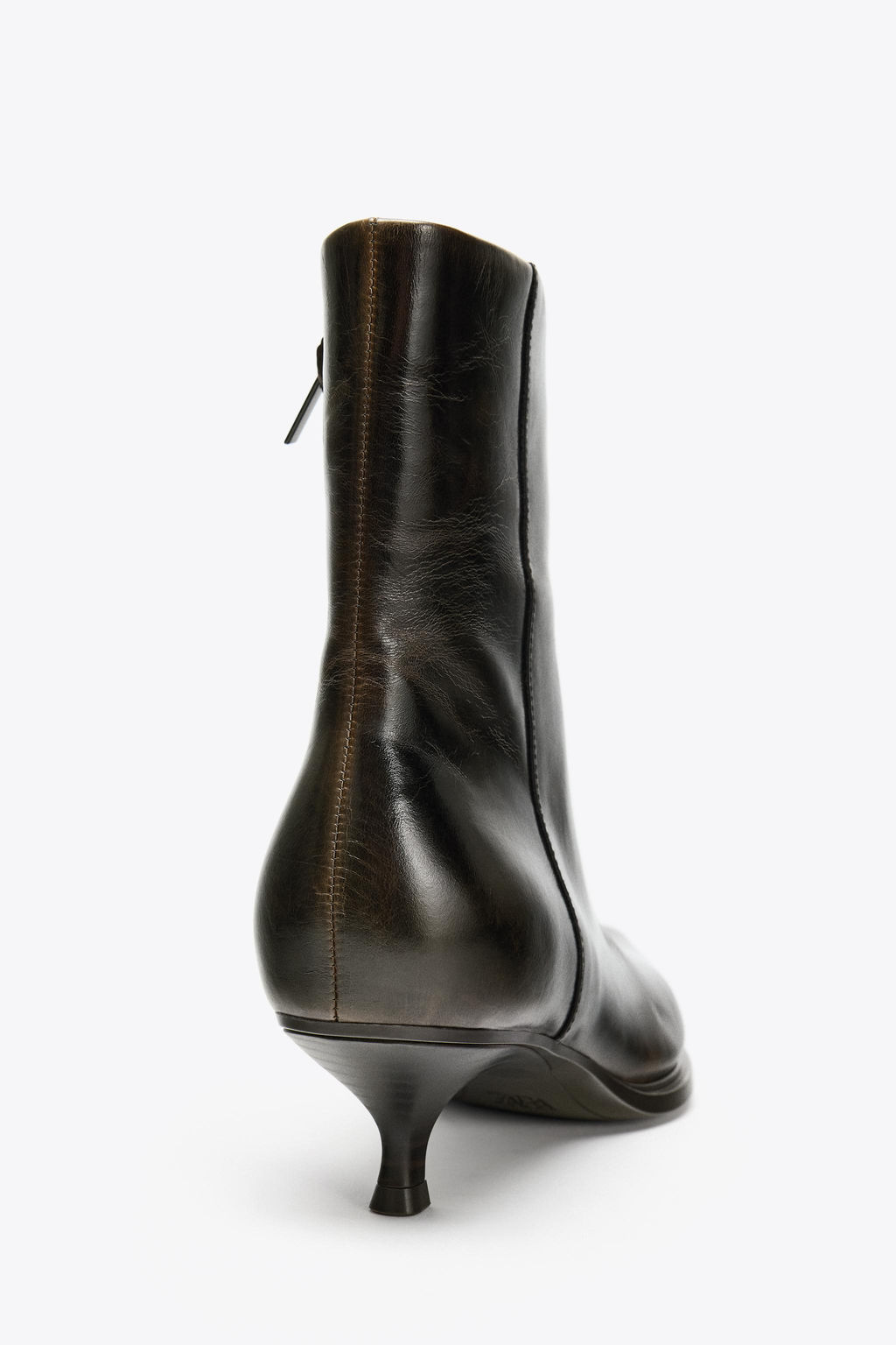 LEATHER KITTEN HEEL ANKLE BOOTS - Zara фото 5