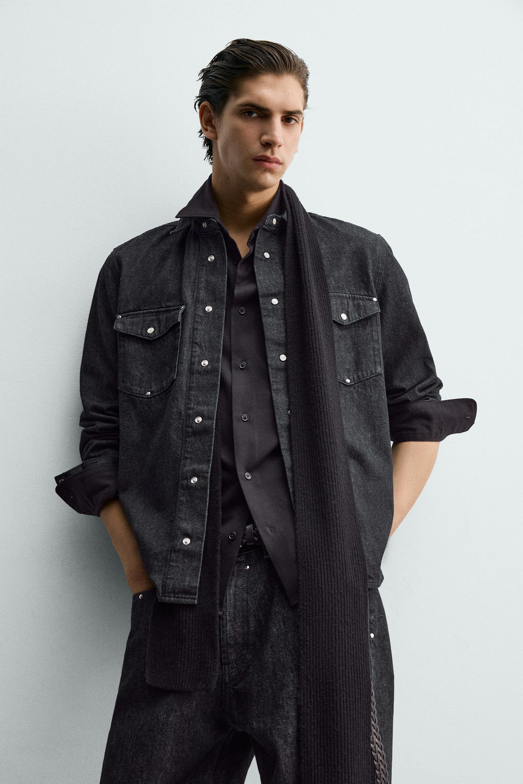 STUDDED WESTERN DENIM SHIRT - Zara фото 6