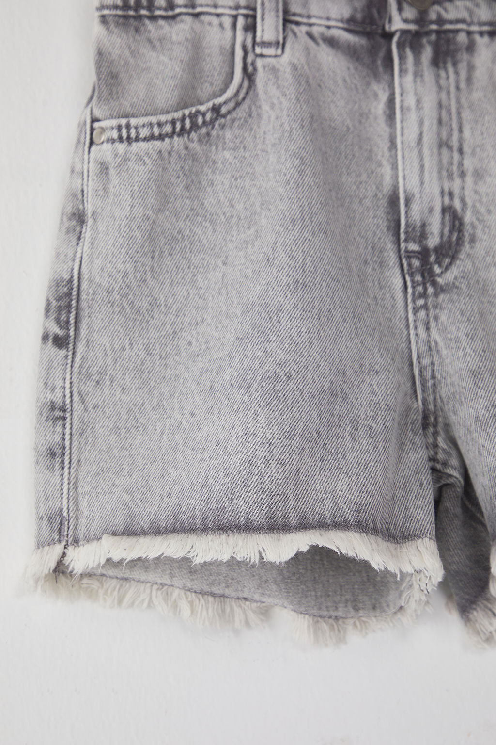 Ekru K?z Cocuk %100 Pamuk Regular/Normal Kal?p Cepli Lastikli Denim Sort TKDSS25SR00010 - Trendyolmilla фото 5
