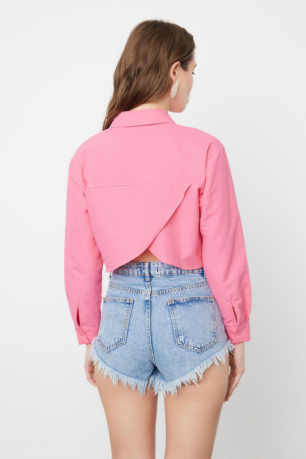 Pembe Crop Dokuma S?rt Dekolteli Keten Gorunumlu Plaj Gomlegi TBESS24GO00012