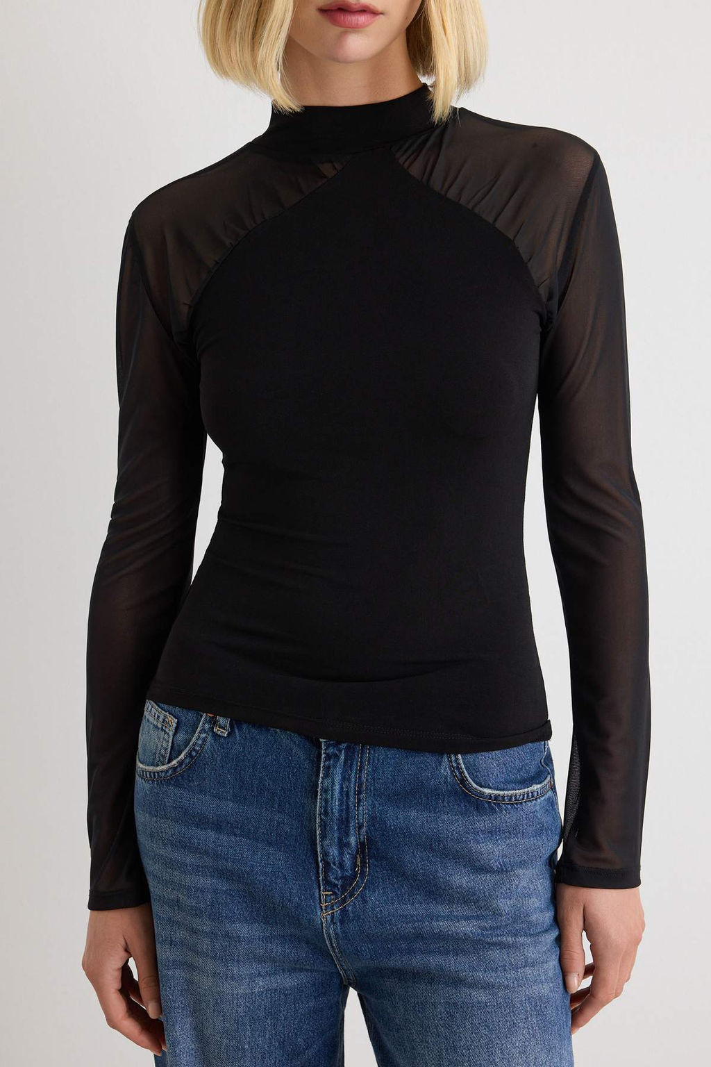 Siyah D_z Fitted Bisiklet Yaka Uzun Regular Sandy _rme Bluz TWOAW27BZ00070