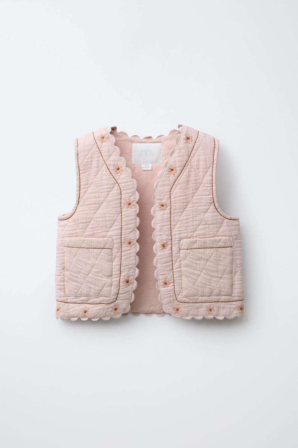 WAISTCOAT WITH EMBROIDERED FLORAL TEXTURE