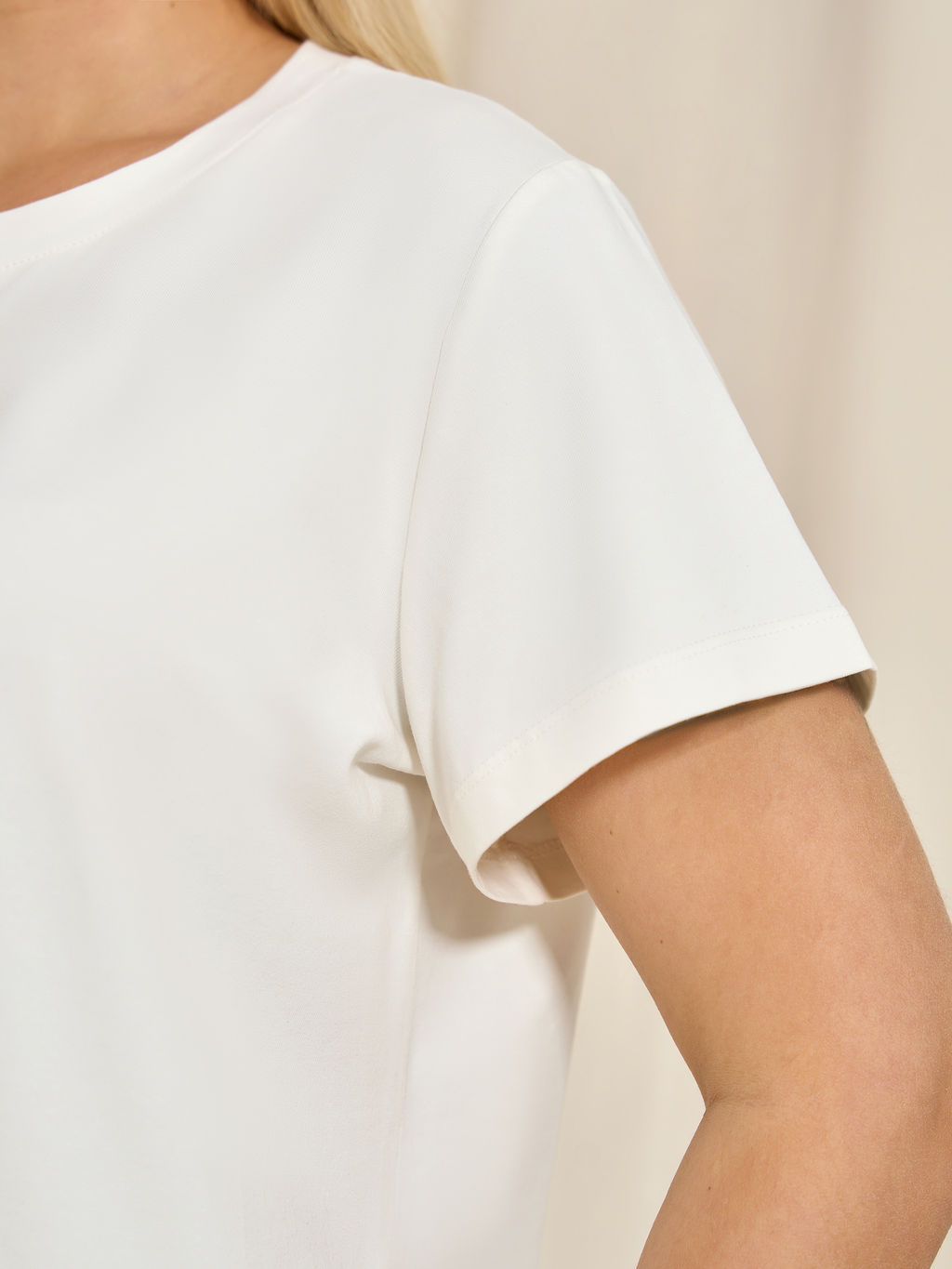 Футболка 0015-33_У молочный - Dora фото 5