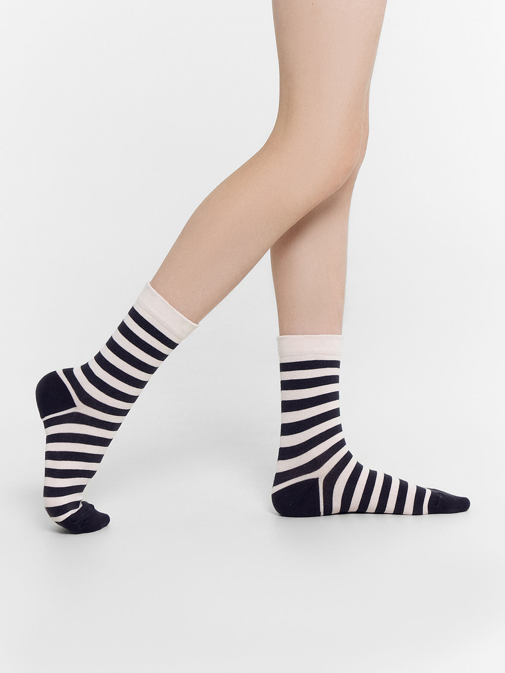 Цена за 5 пар! Носки детские розовые с рисунком в виде полосок