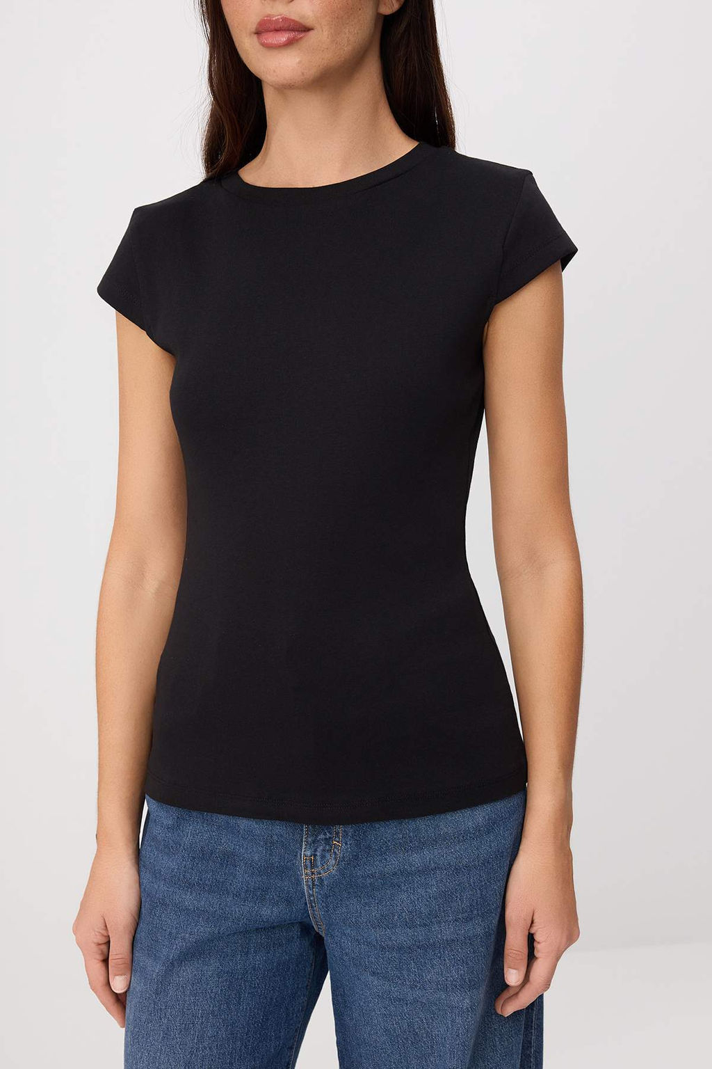 Siyah Regular/Normal Kal?p K?sa Kollu Orme Crop/K?sa Pamuk Ribana Orme T-shirt TWOSS26TS00299 - Trendyolmilla фото 3