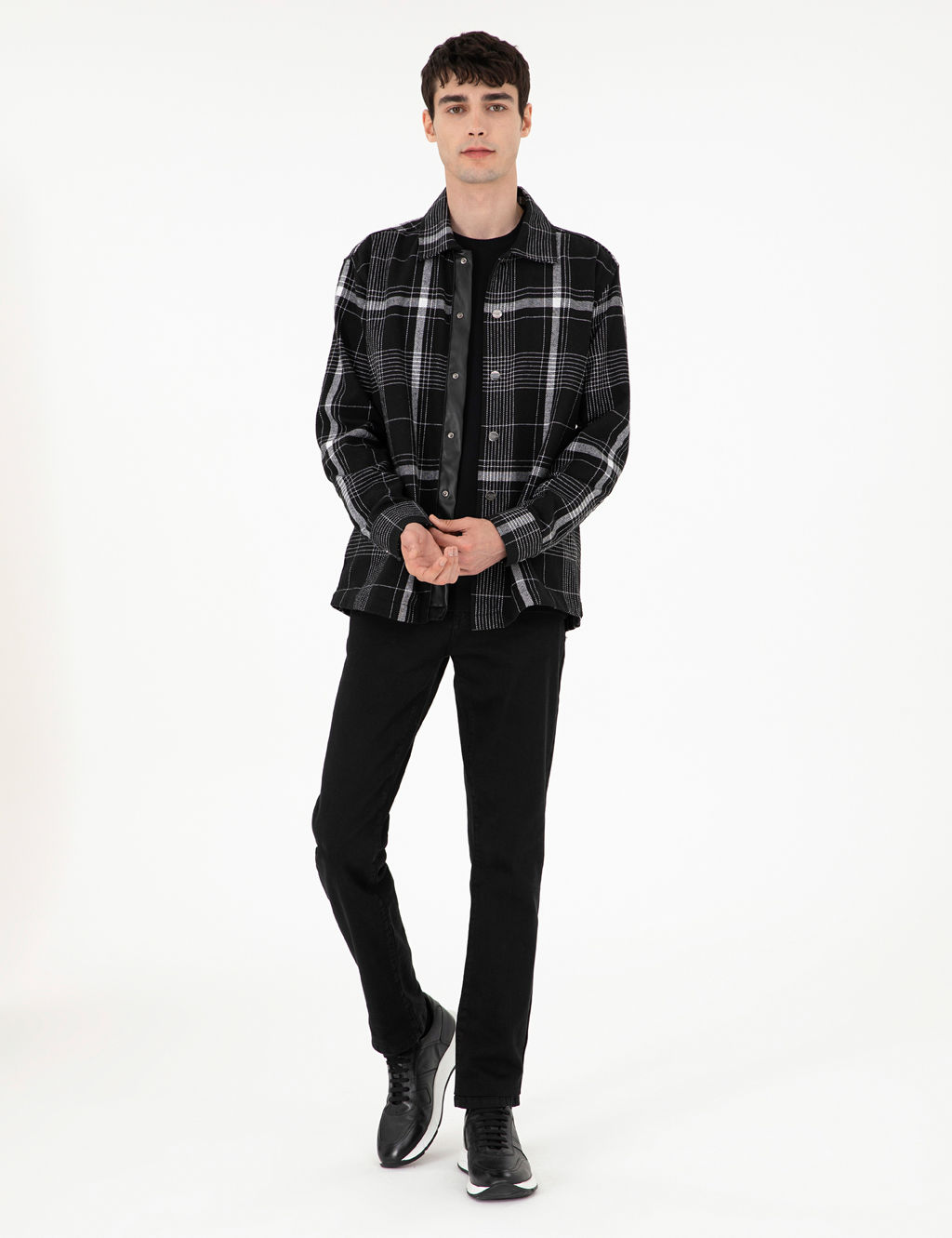 Siyah Comfort Fit Ekose Uzun Kollu G_mlek