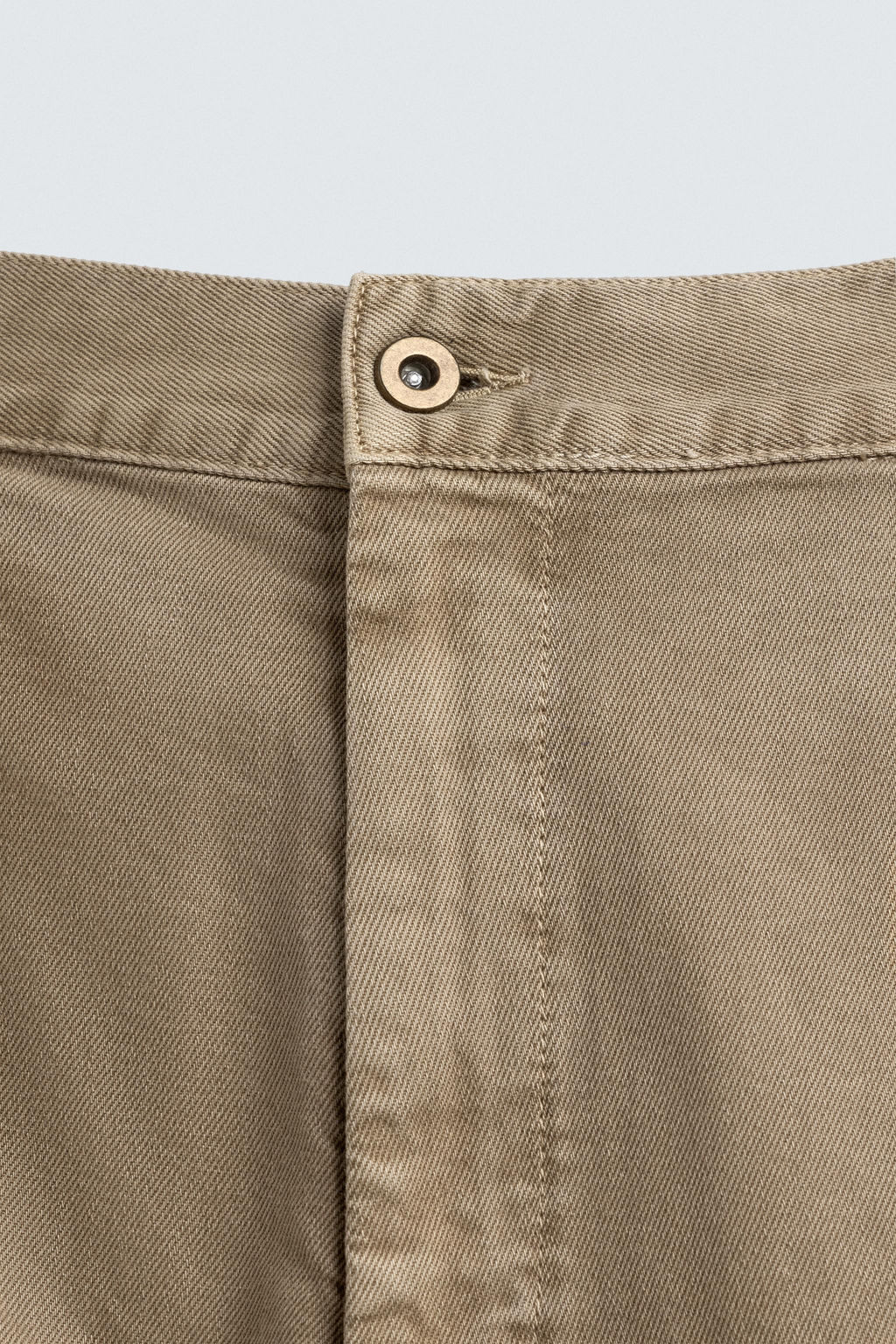 BERMUDA RELAXED FIT  PLIEGUES / Beige