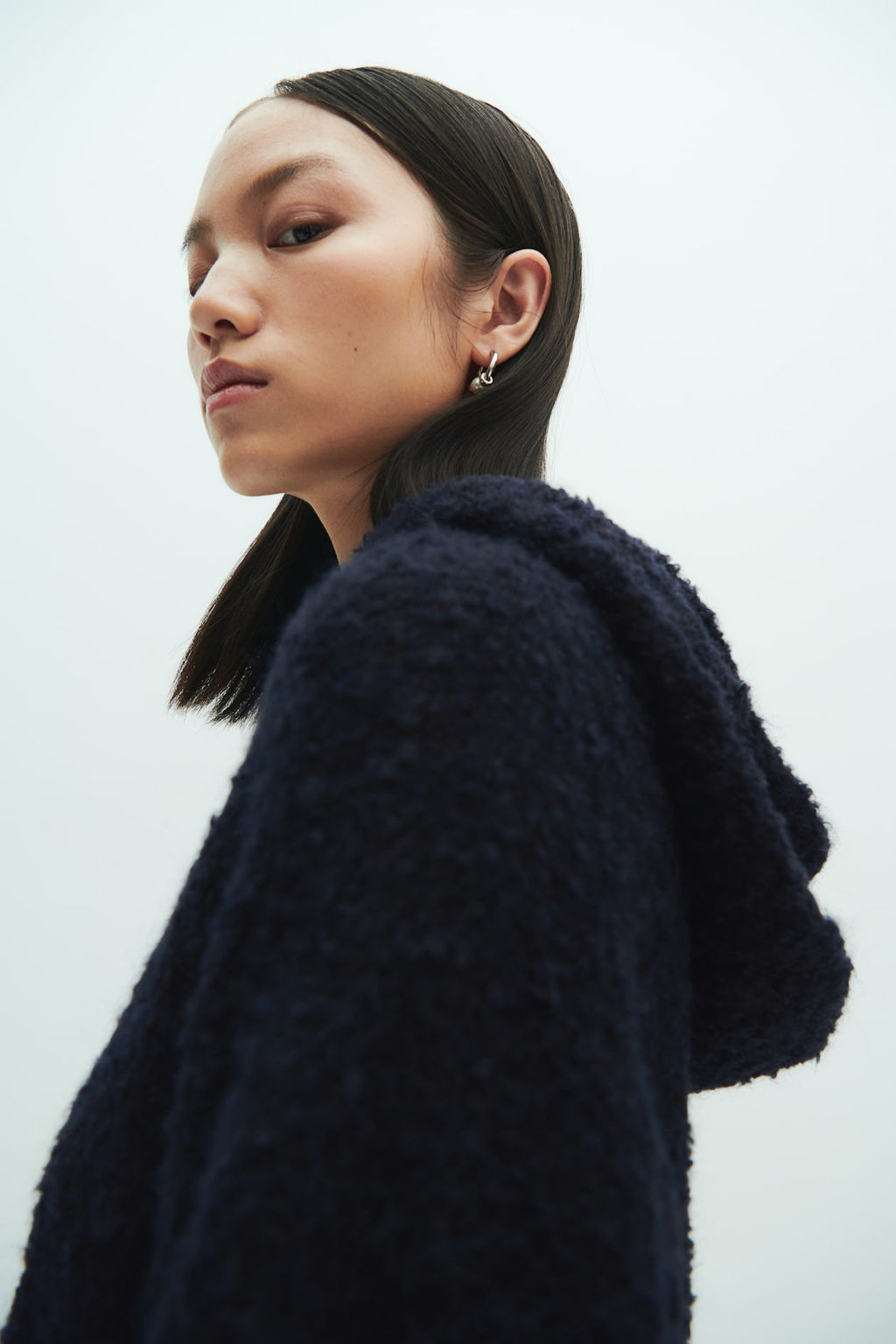 Jersey en punto boucle con capucha - H&m фото 4