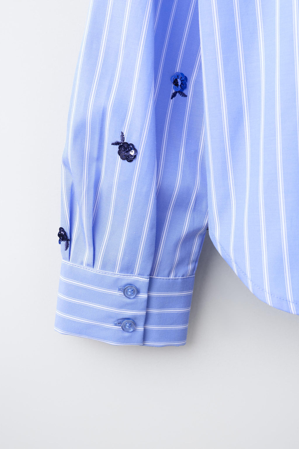 PACK CAMISA Y TOP FRUNCIDO RAYAS Y APLIQUE LENTEJUELAS / Azul - Zara фото 6