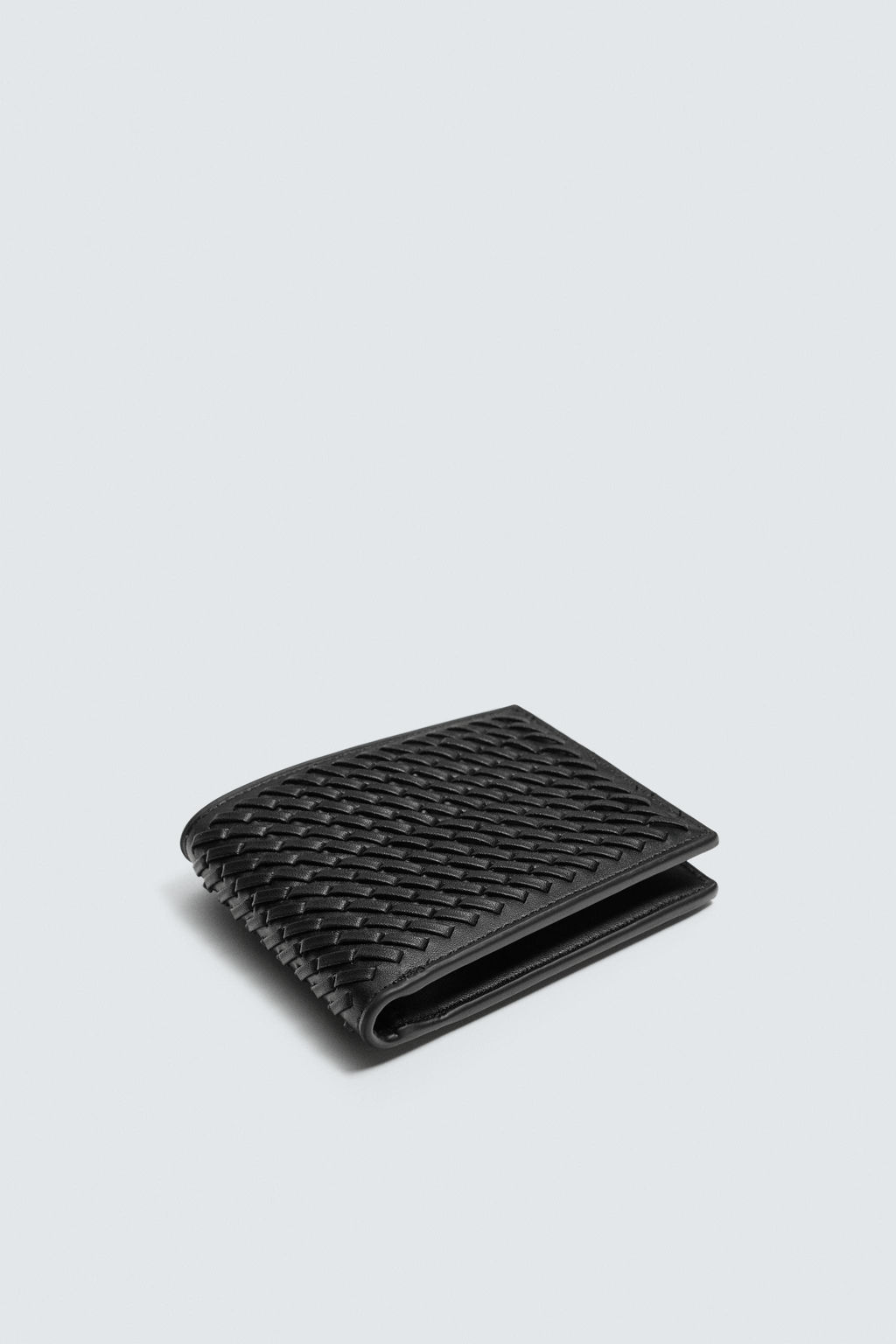 BRAIDED WALLET