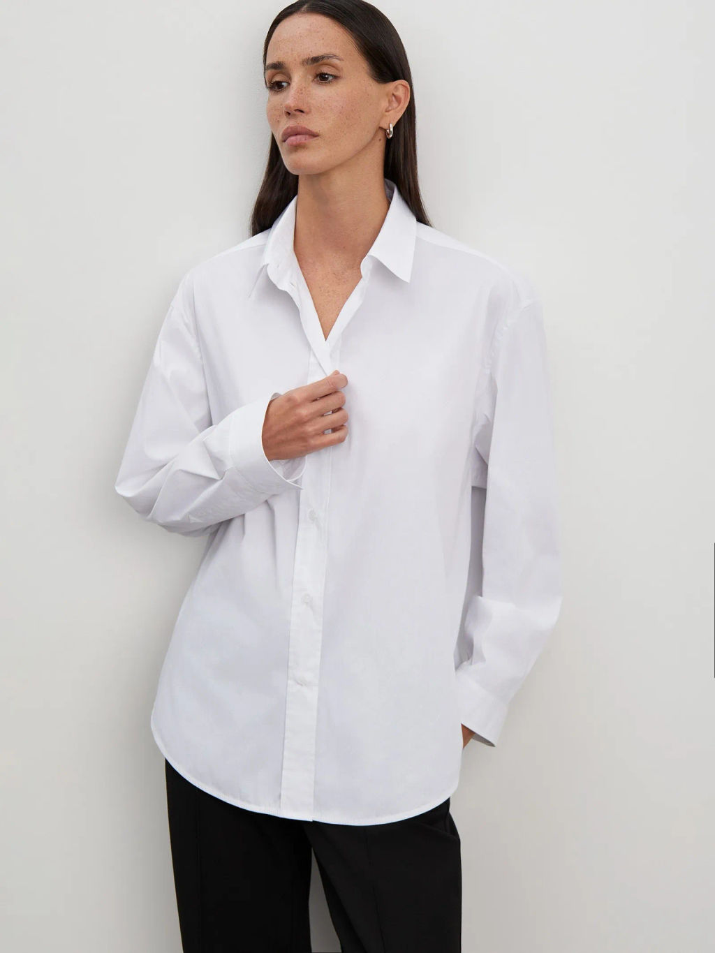 ЕМКА / Базовая рубашка из премиального хлопка - Emka фото 3