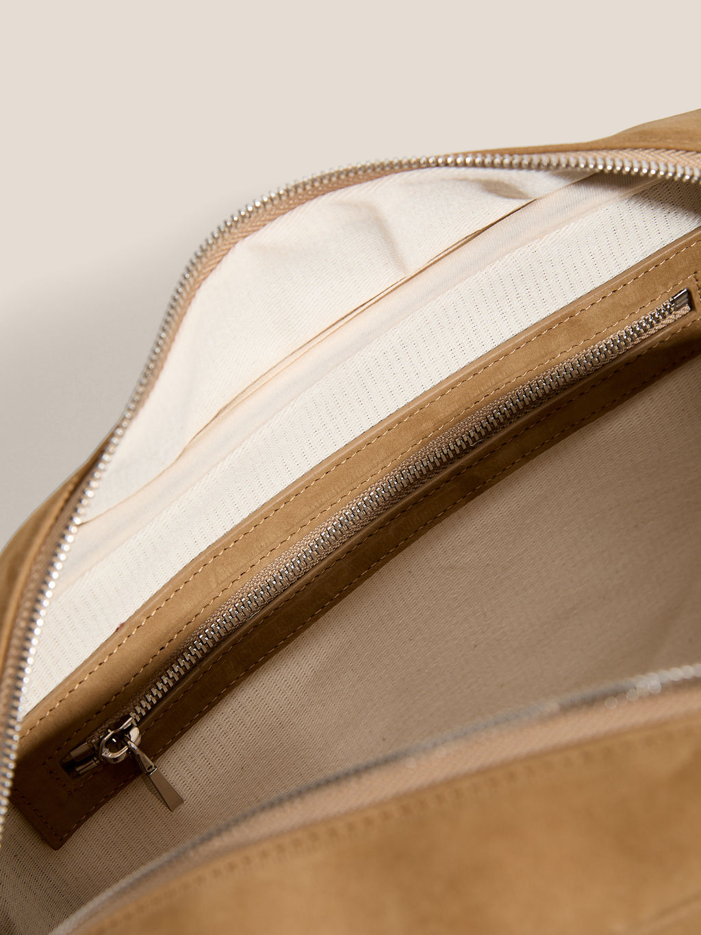 Женская сумка с ручками CALZETTI Артикул 4792873, зеленовато-бежевый - Tendance фото 4