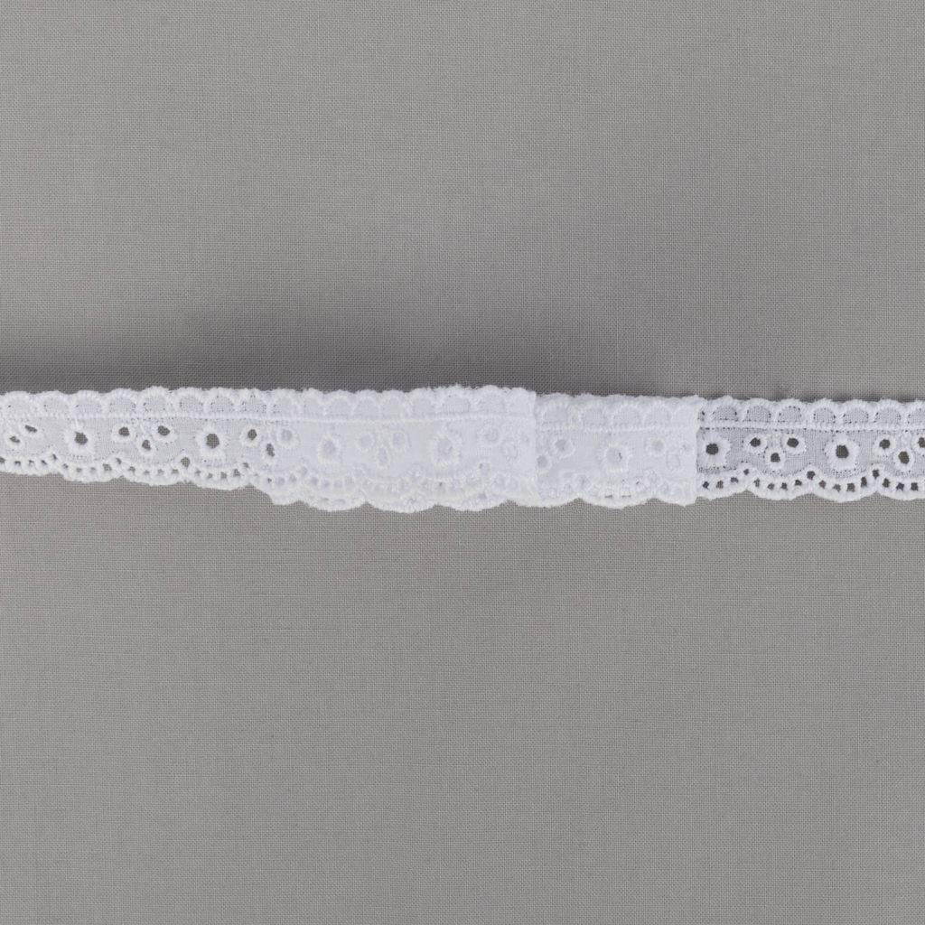 Шитье Gamma 18 мм GYEM-1801 в рулоне 9 м 0.2 м Турция белый