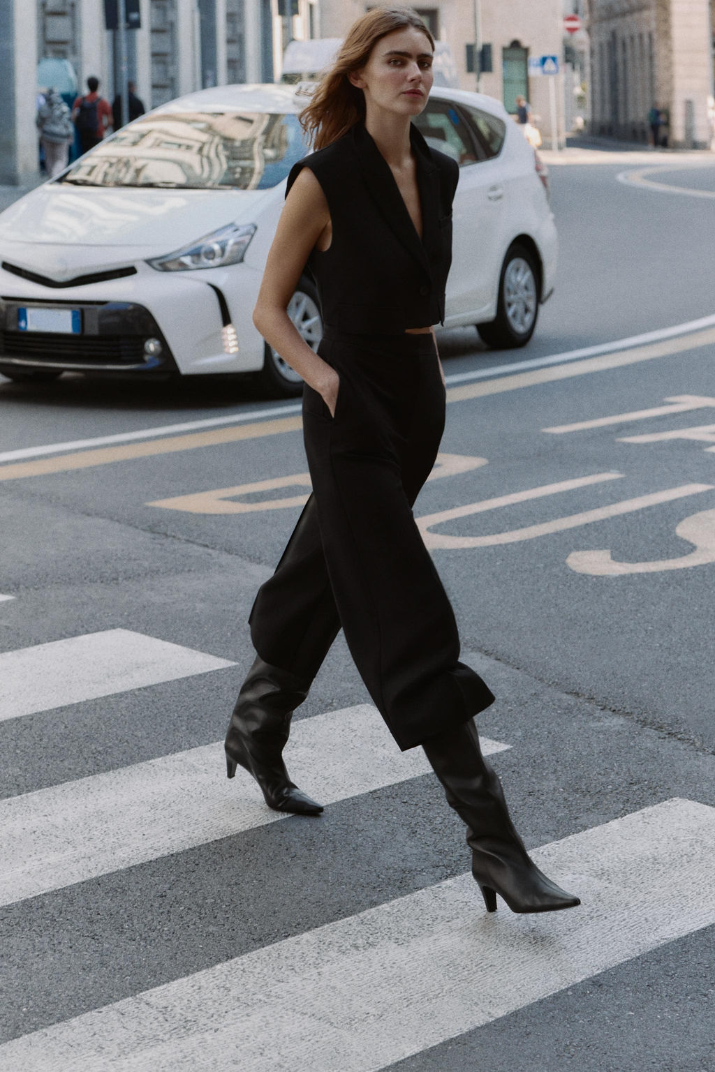 HIGH-WAIST CULOTTE TROUSERS - Zara фото 3