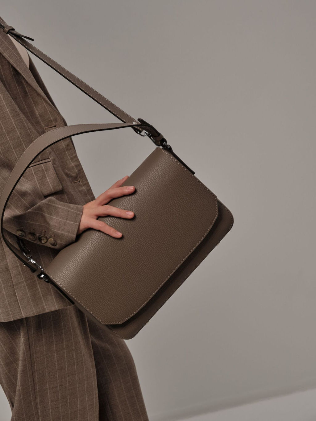 Сумка на плечо Deboro 30512 тауп