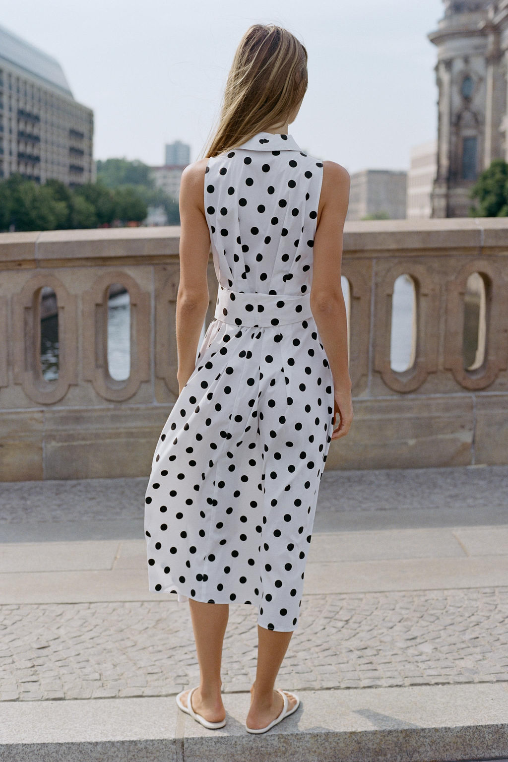 VESTIDO MIDI POPEL?N LUNARES / Negro / Blanco - Zara фото 5