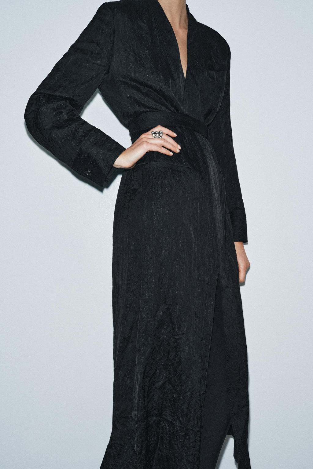 ZW COLLECTION LIMITED EDITION CRINKLED SATIN DRESS - Zara фото 5