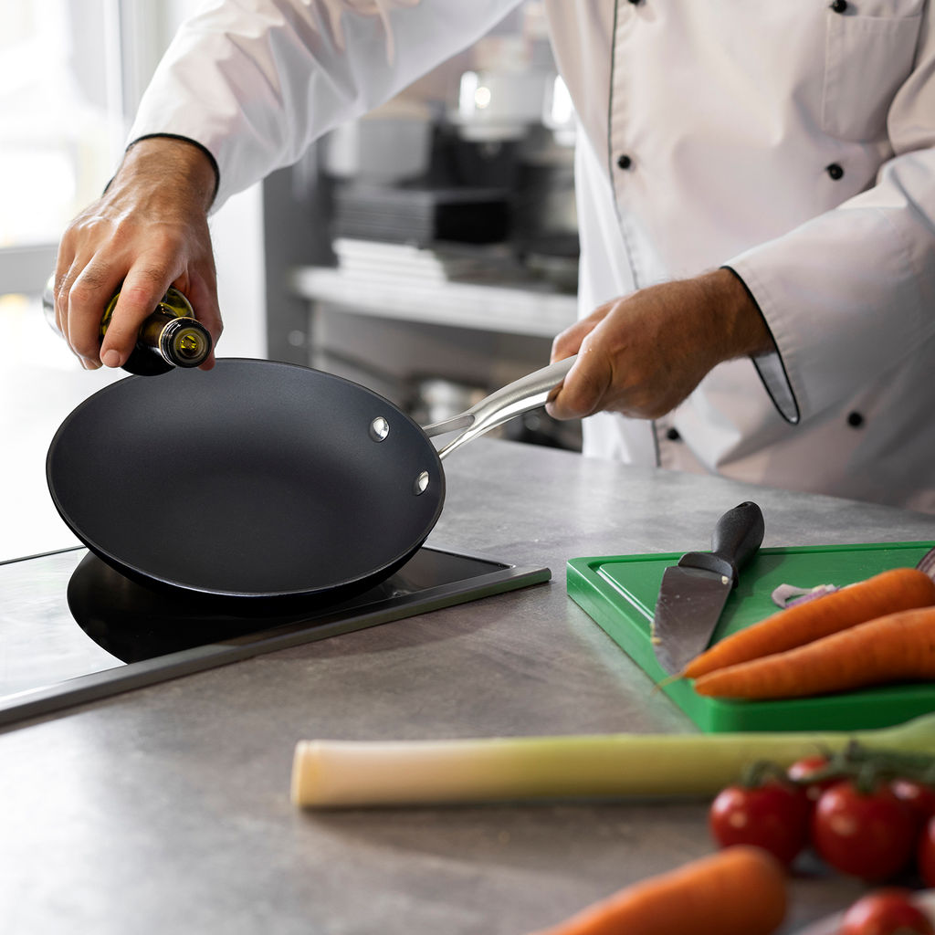 Сковорода чугунная TalleR TR-44914 Professional 28 см фото 10