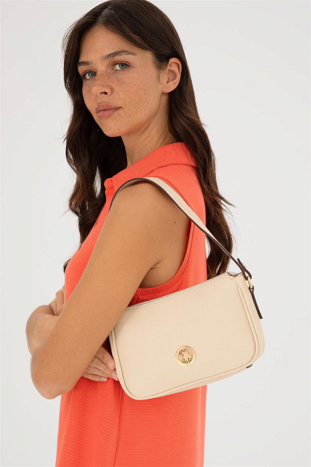 U. S. Polo Assn / Женская бежевая сумка через плечо - U.s. polo assn фото 2