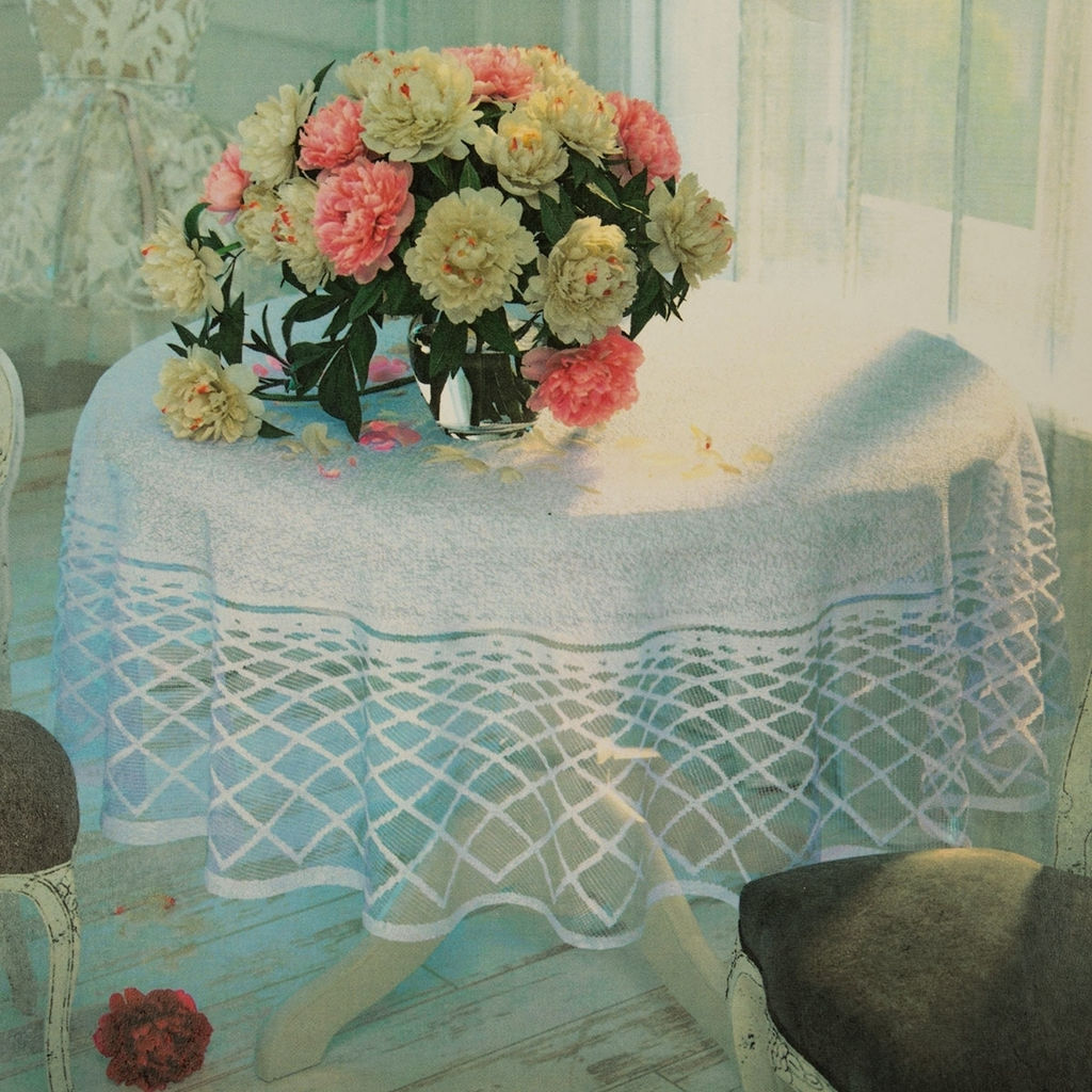 Скатерть декоративная Д228Ка 2967 лунный нефрит 2.40 м*2.35 м рис. Д228Ка