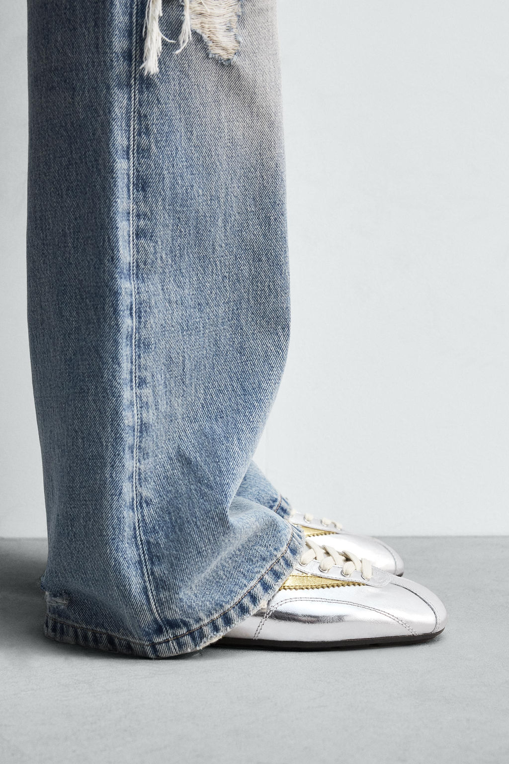 LEATHER TRAINERS HARRY LAMBERT FOR ZARA X DISNEY  фото 2