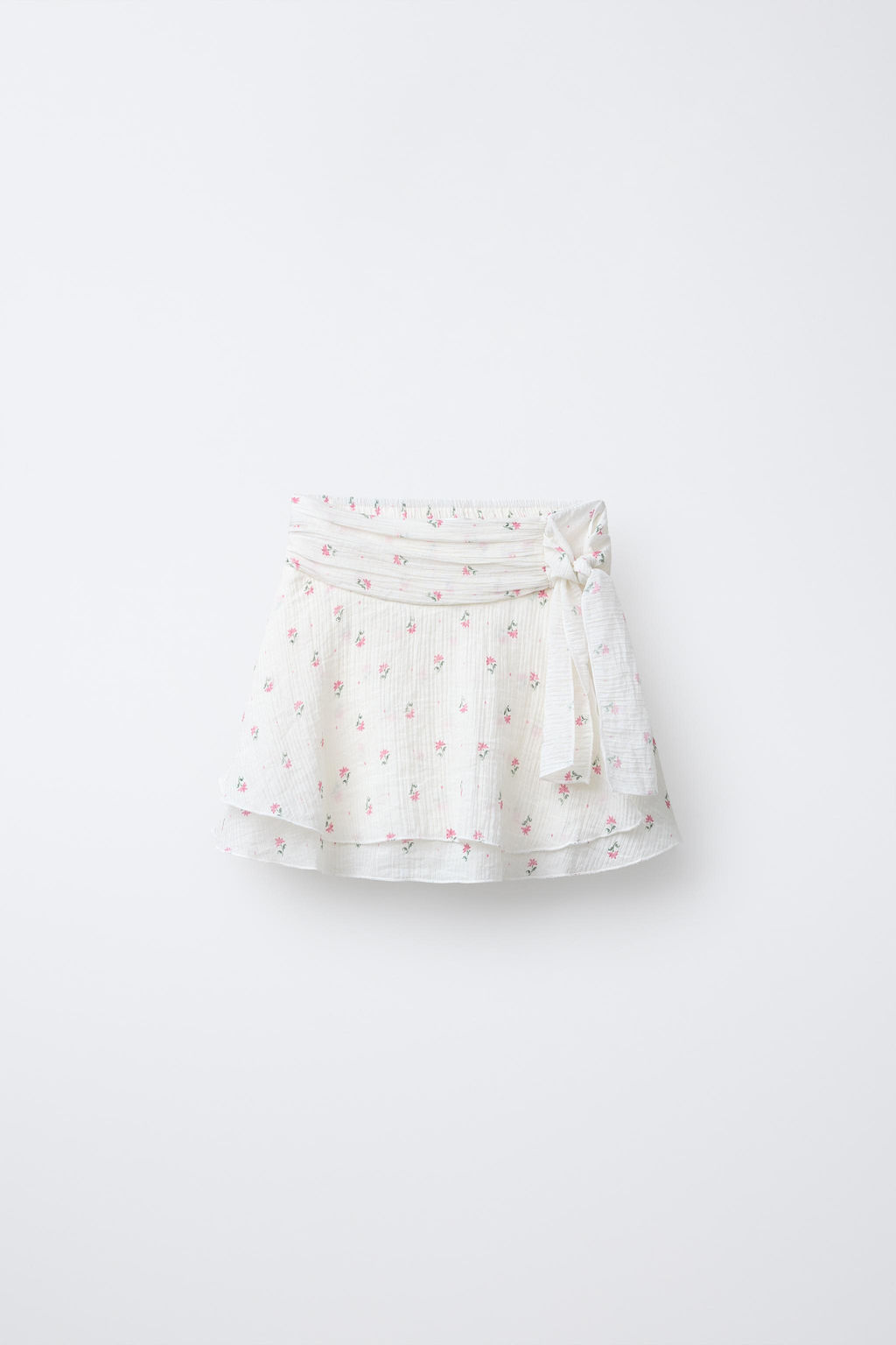 FLORAL RUFFLE BERMUDA SKORT