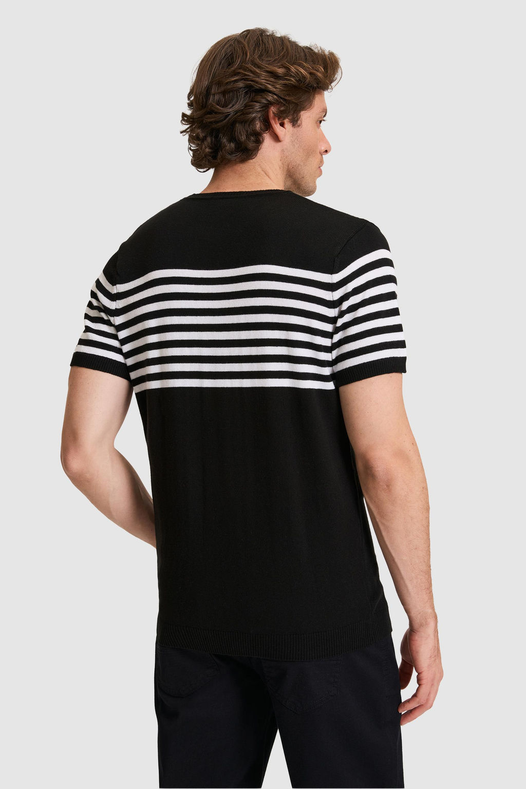 Erkek Slim Fit Bisiklet Yaka Siyah Triko Ti__rt