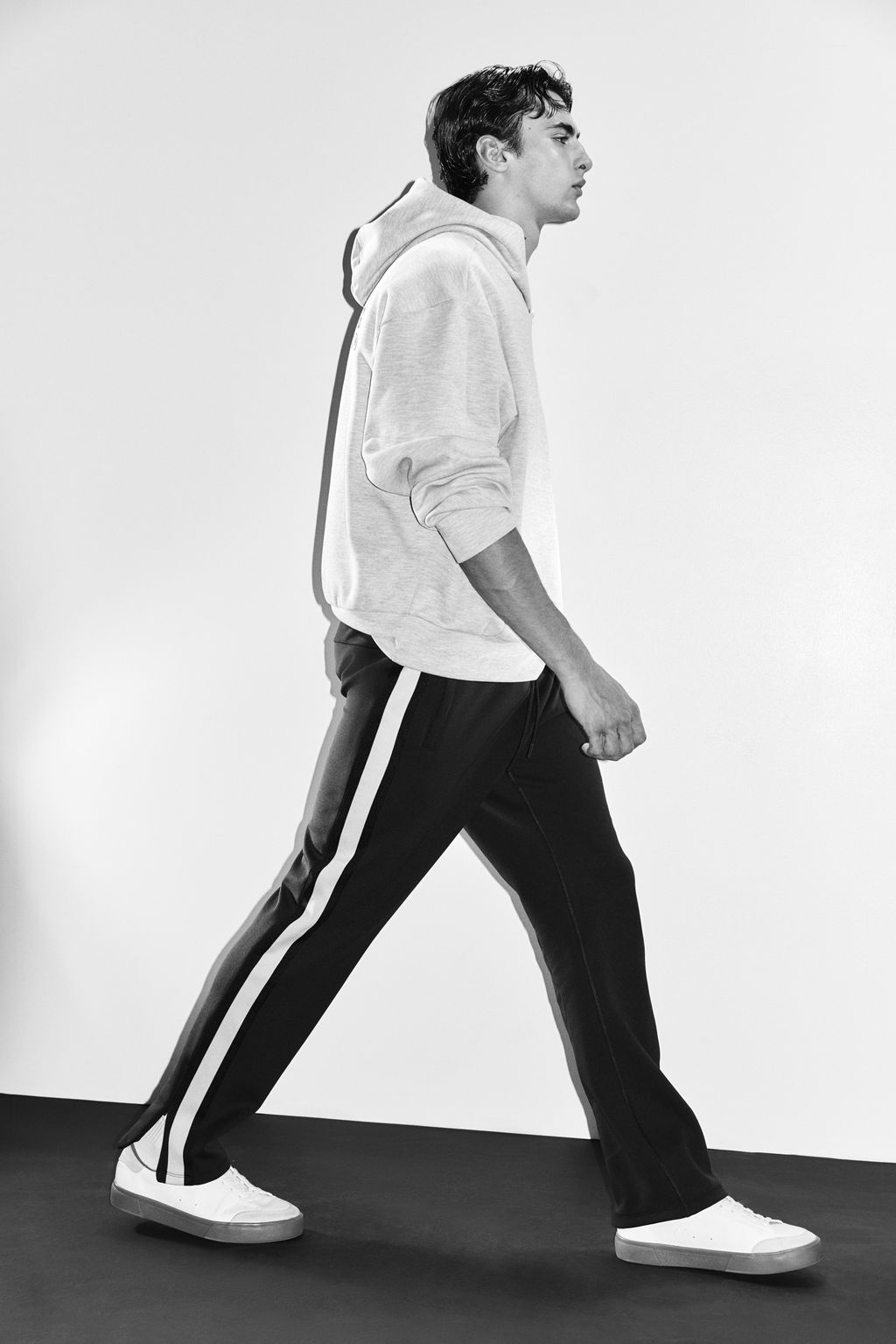 Pantal?n de ch?ndal con DryMove Regular Fit - H&m фото 5