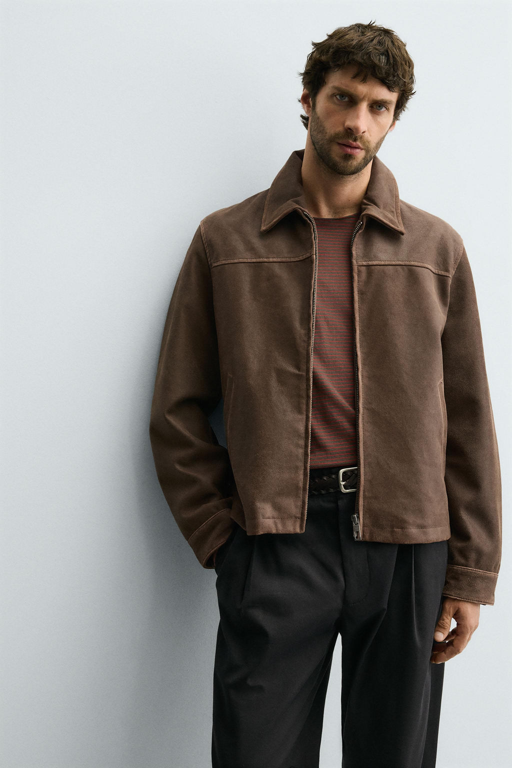 CROPPED FIT LEATHER JACKET