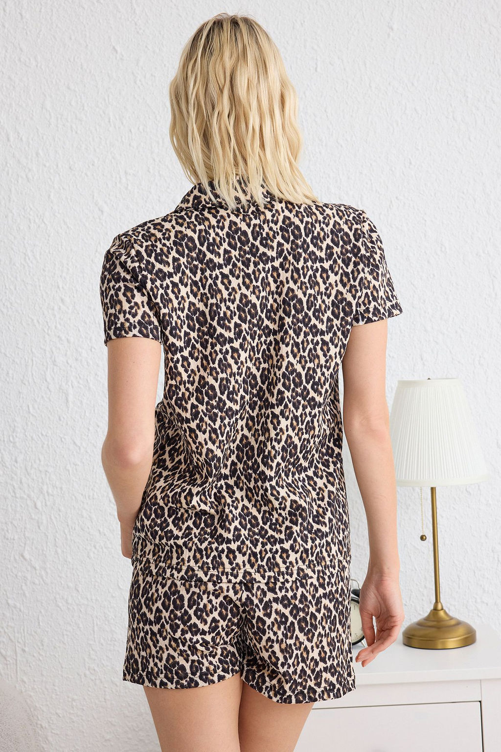 Trendyolmilla Leopar Burumcuk Kumas Sortlu Orme Pijama Tak?m? THMSS25PT00156 фото 5