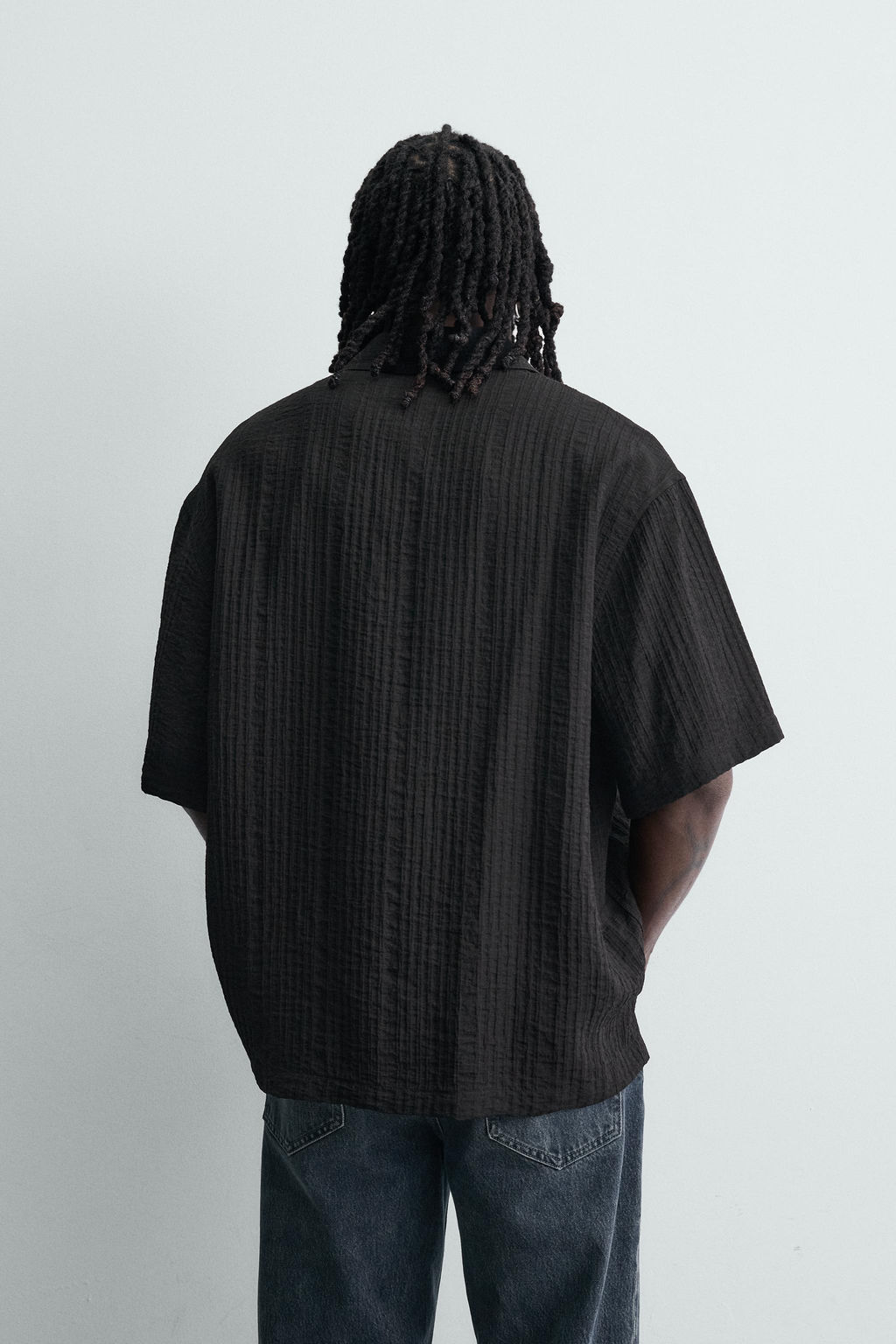 CAMISA FLUIDA ESTRUCTURA / Negro - Zara фото 3