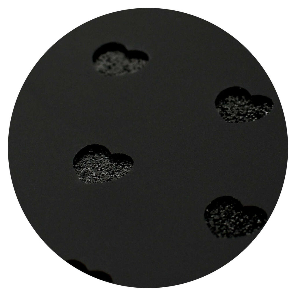 Дневник школьный арт. 68700 / 15 СЕРДЕЧКИ НА ЧЕРНОМ