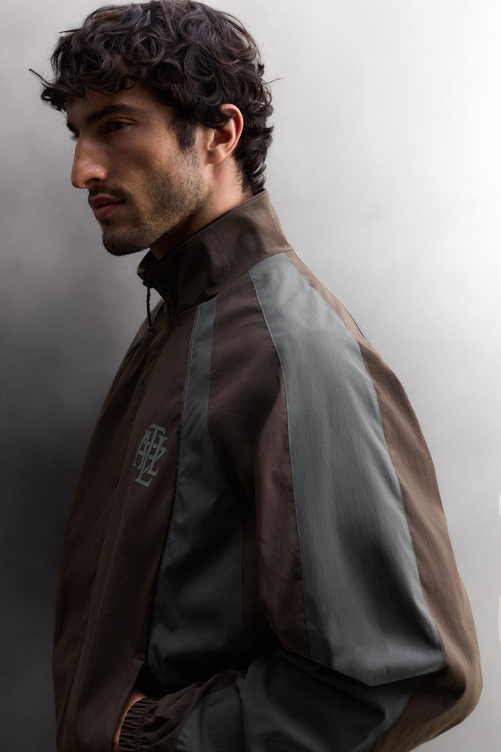 CHAQUETA T?CNICA F?TBOL COLOR BLOCK / Burgundy - Zara фото 6