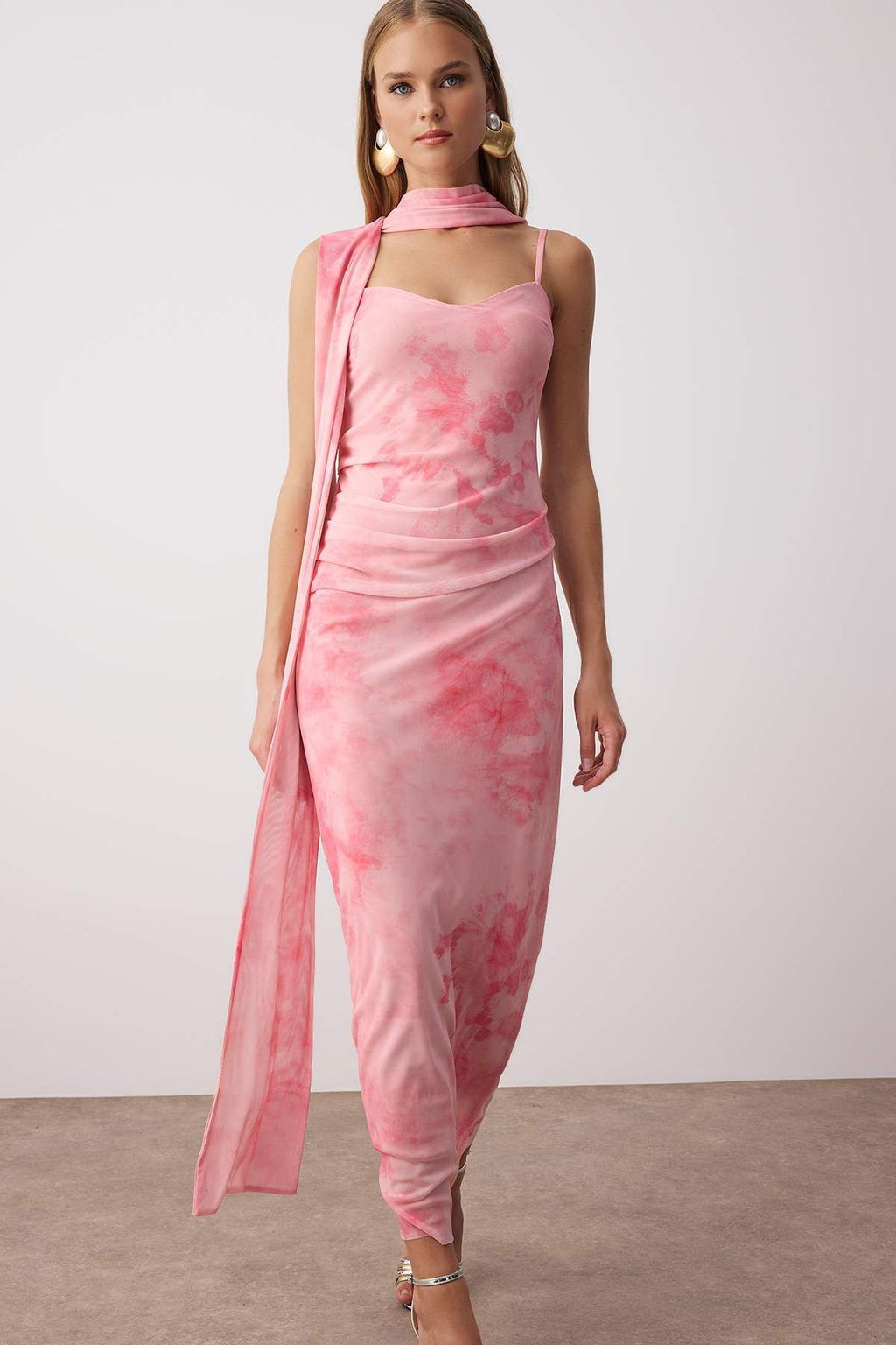 Yesil Fular Detayl? Tul Maxi Orme Elbise TPRSS25EL00314 - Trendyolmilla фото 23