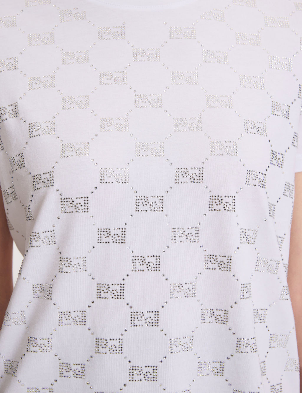 Beyaz Regular Fit Ti__rt