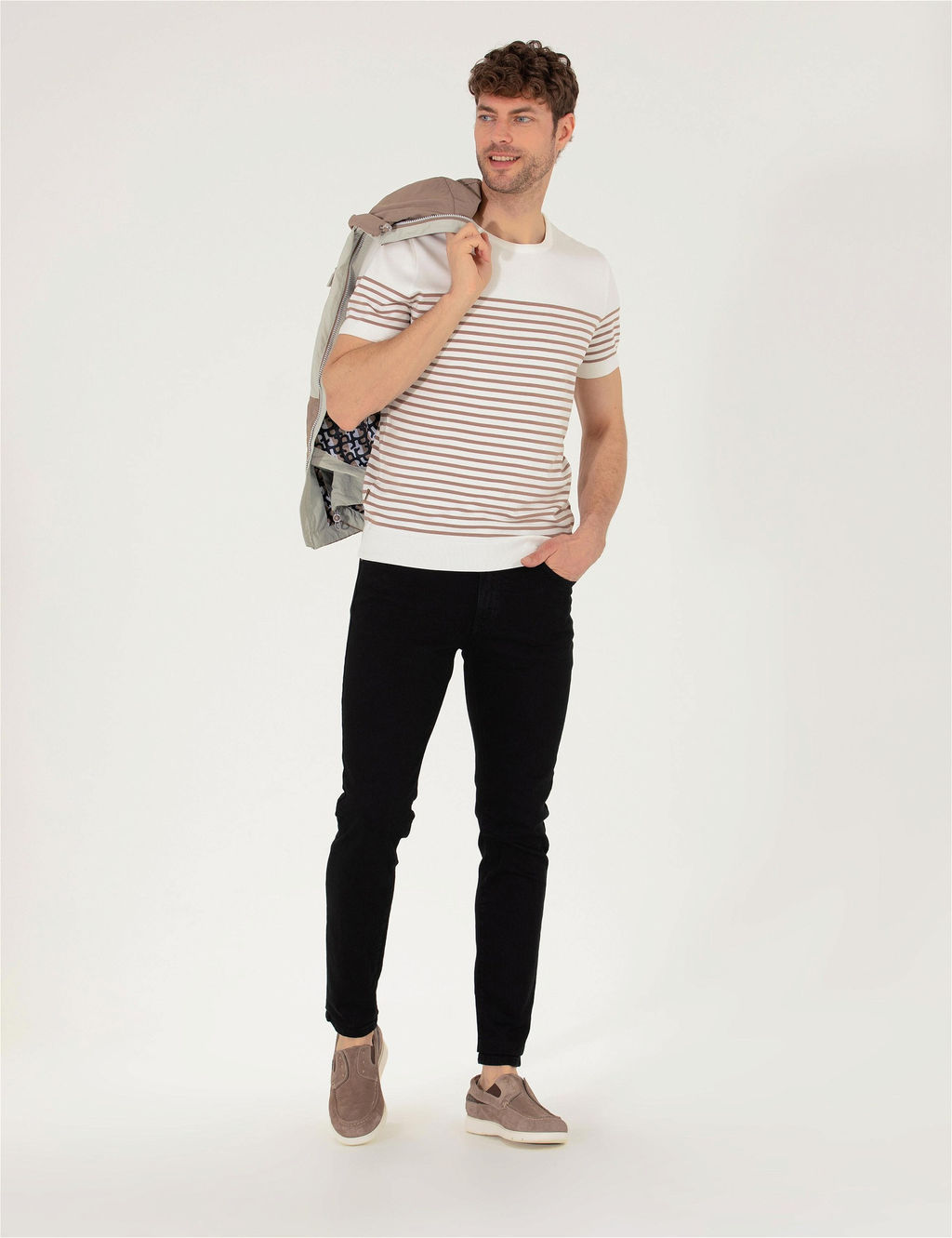 Ekru Slim Fit Bisiklet Yaka Triko Ti__rt