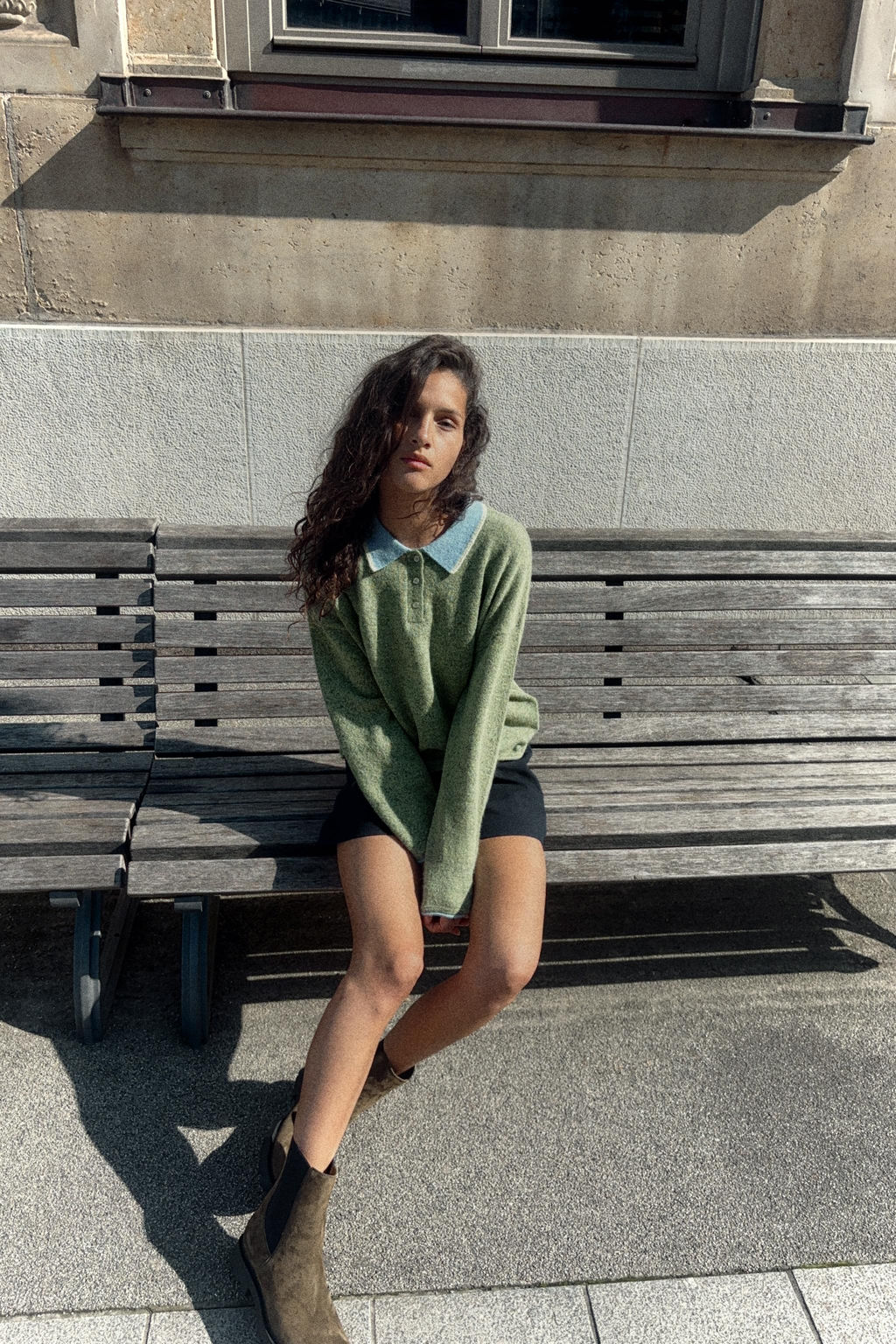 CONTRAST KNIT POLO SWEATER